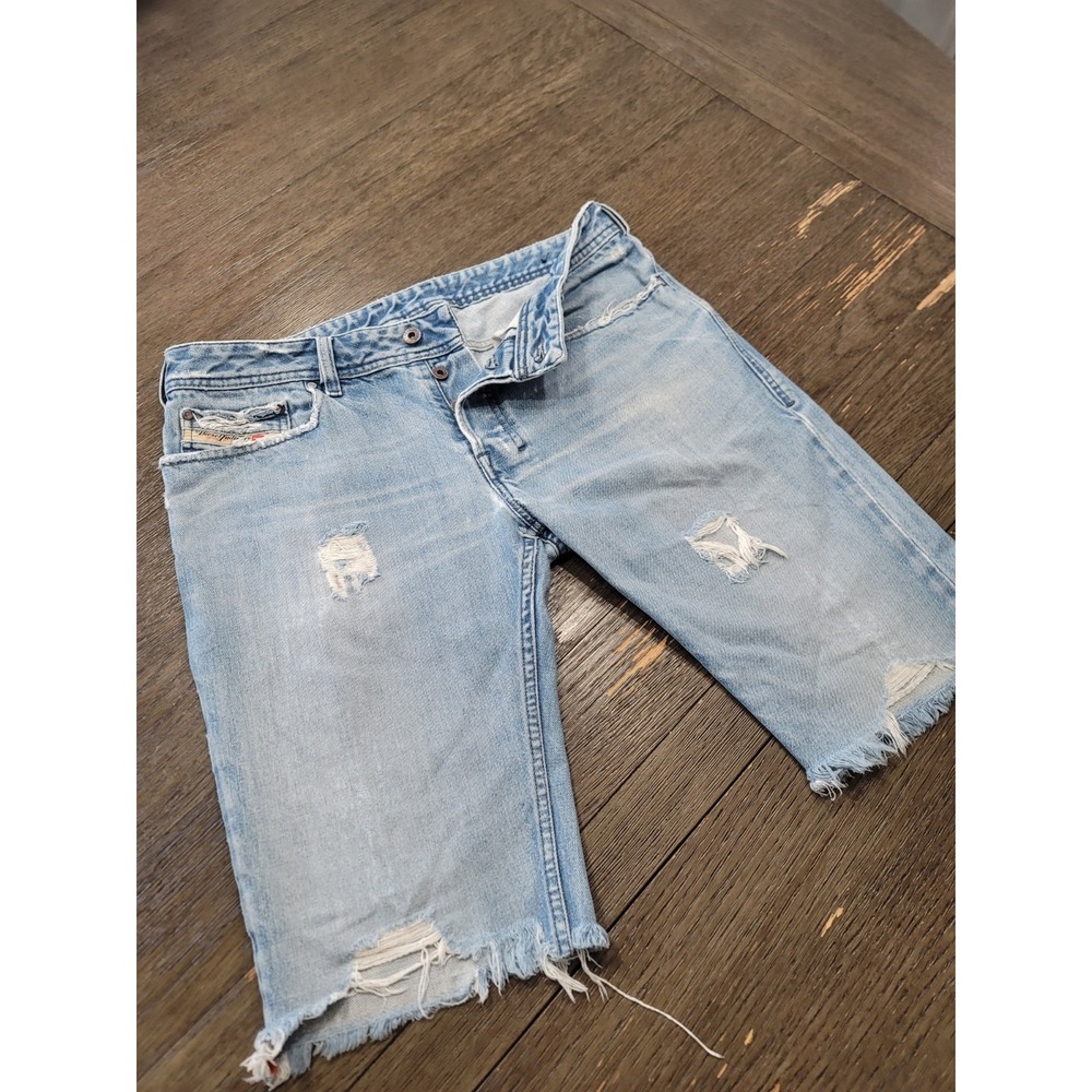 Diesel Industry Men Wash 0819D Regular Slim Carrot Jorts Denim Shorts 33